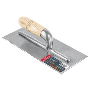 Llana dentado triangular 11', 10 remaches, mango madera 15403