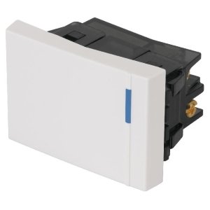 Interruptor de 3 vías, 1.5 módulos, línea Española, blanco 47049