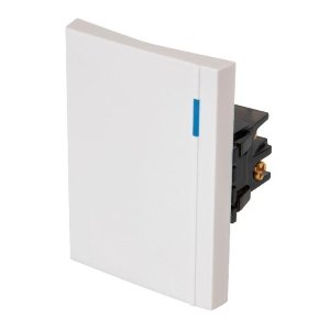 Interruptor de 3 vías, 3 módulos, línea Española, blanco 47050