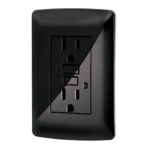 Contacto dúplex falla a tierra GFCI, negro, línea Italiana 47589