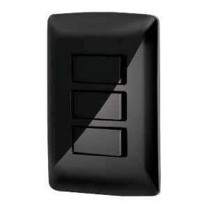 Placa armada 3 interruptores sencillos,negro, línea Italiana 47595